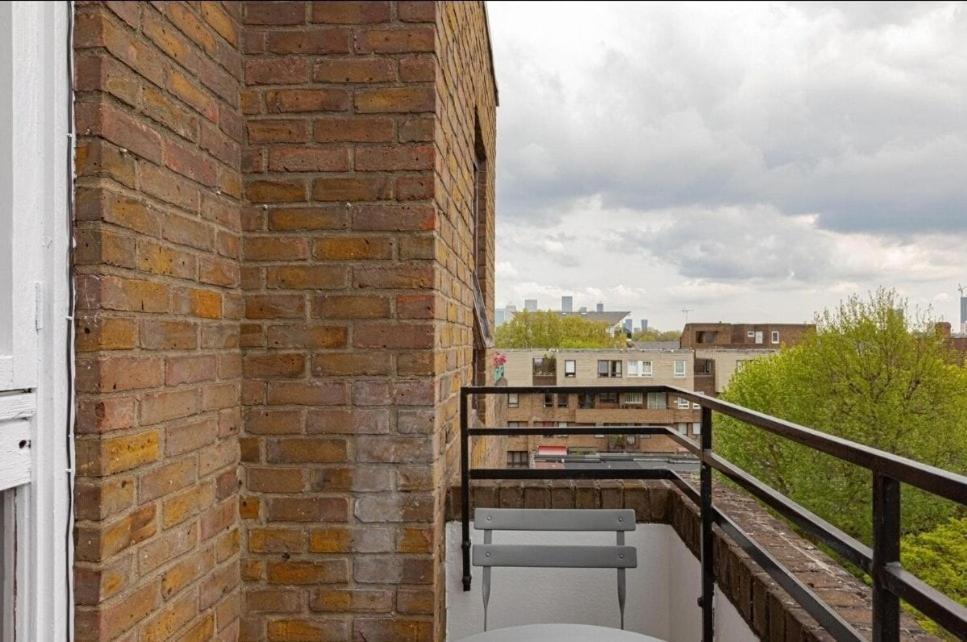 Amazing Marina-Overlooking 1Bed London Exteriör bild