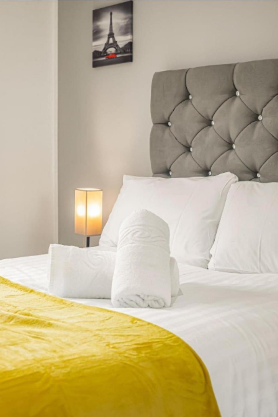 Amazing Marina-Overlooking 1Bed London Exteriör bild